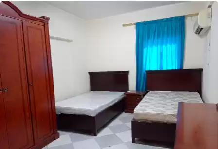 Résidentiel Propriété prête 2 chambres F / F Appartement  a louer au Doha #7433 - 1  image 